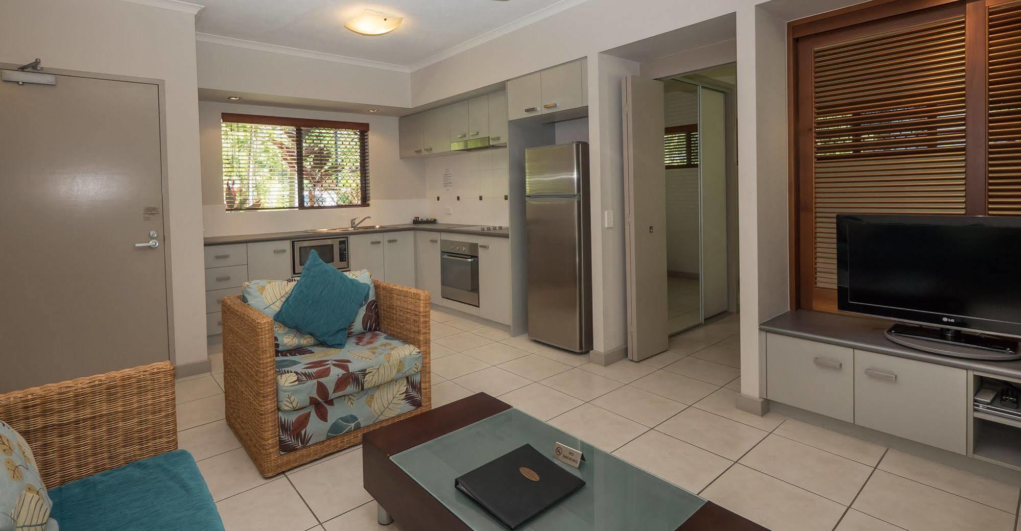 טריניטי ביץ' Blue Lagoon Resort מראה חיצוני תמונה