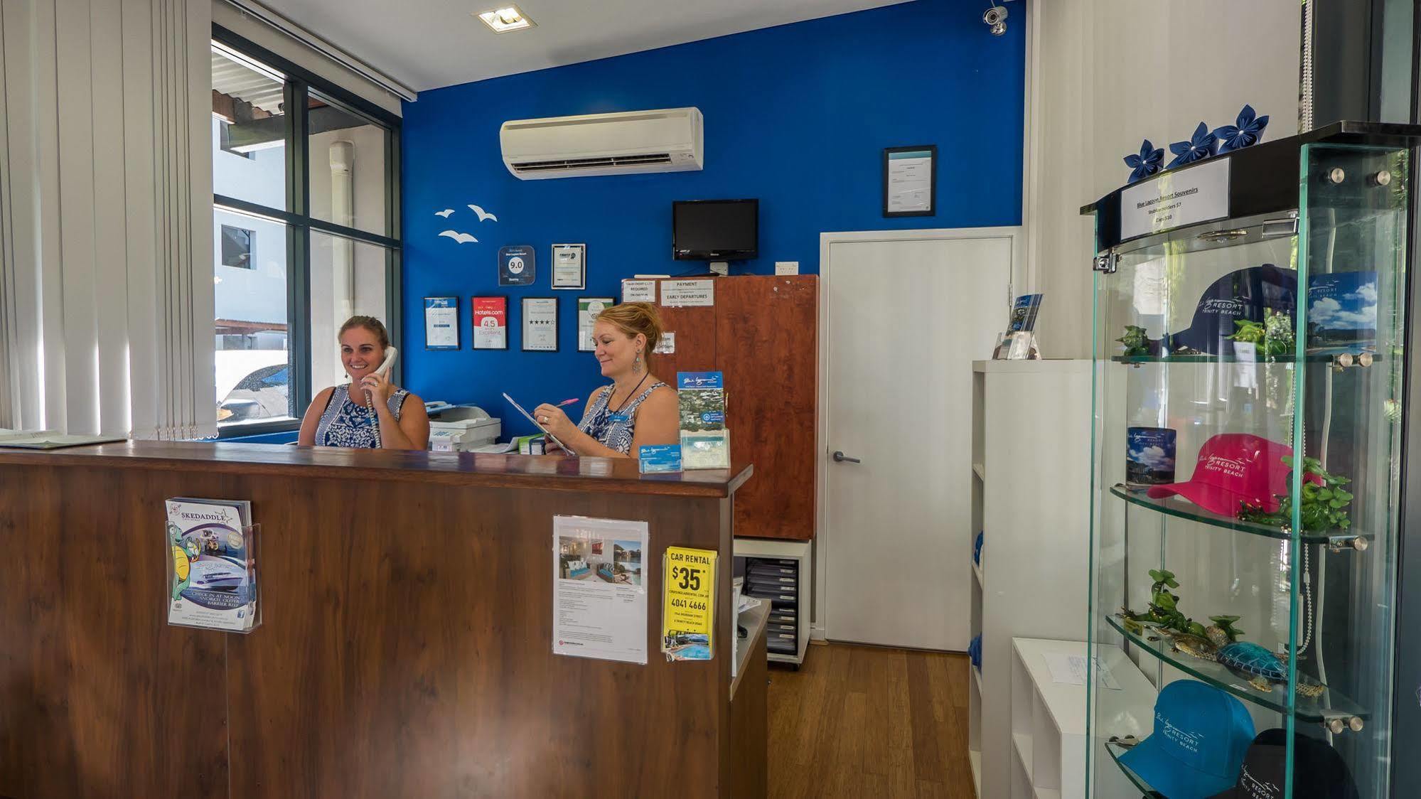 טריניטי ביץ' Blue Lagoon Resort מראה חיצוני תמונה