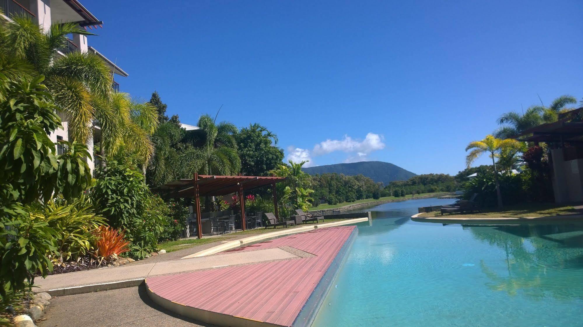 טריניטי ביץ' Blue Lagoon Resort מראה חיצוני תמונה